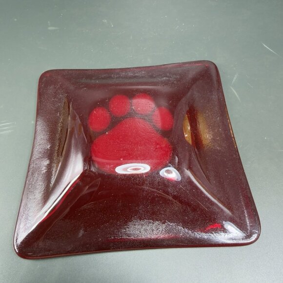 Hand Made Red Fused Art Glass Square Trinket Dish Plate White Dog Paw Vintage - Picture 11 of 13